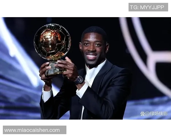 登贝莱在赛场上的精彩表现与未来发展潜力的深度分析与展望 登贝莱在赛场上的精彩表现与未来发展潜力的深度分析与展望